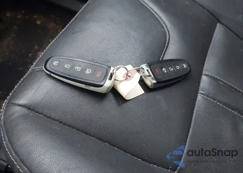 2013 Ford Escape Titanium z USA, uszkodzony, nr VIN 1FMCU9J94DUC30248